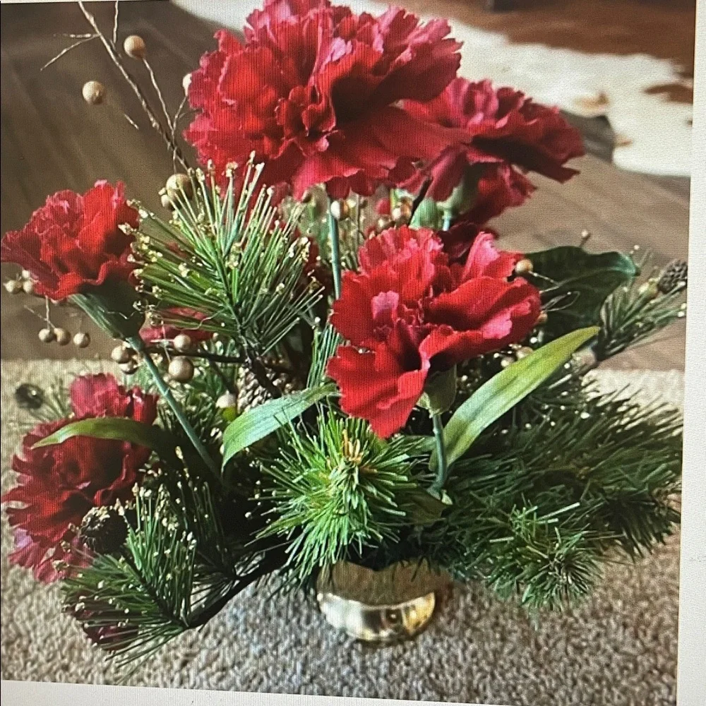 Burgundy, carnation, flower arrangement centerpiece